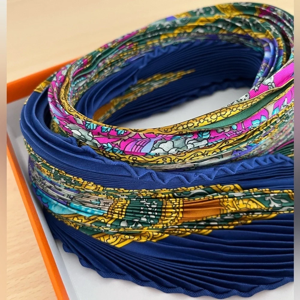 Hermes Silk Plisse Pleated Qalamdan Scarf Catherine Baschet Box EUC Circa 1990